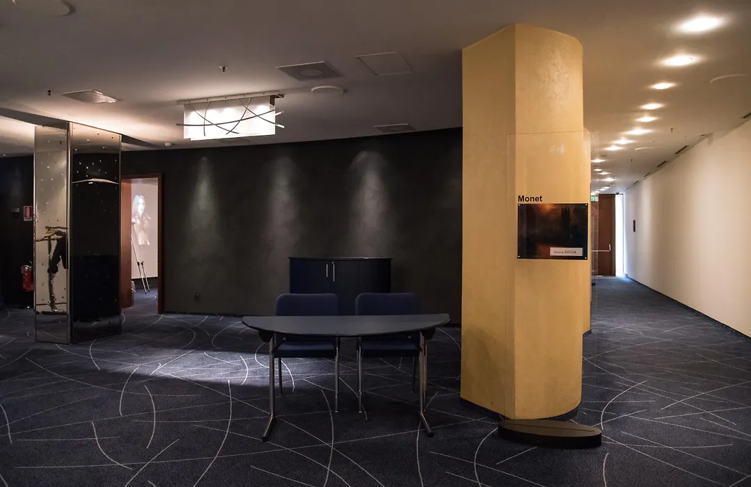 Hi Hotel Bari-1